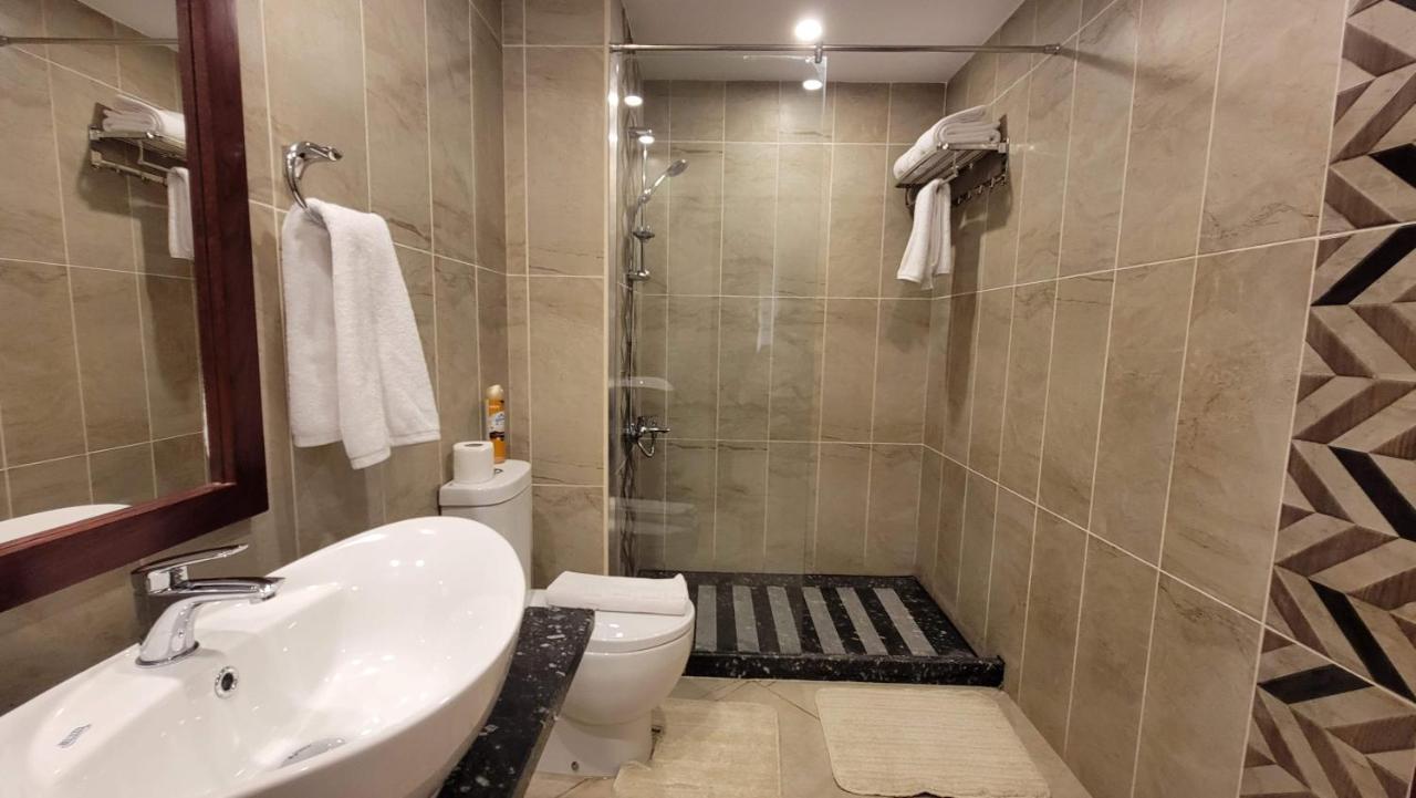 Oyster Bay Beach Resort - Luxury Serviced Condo Marsa Alam Eksteriør billede